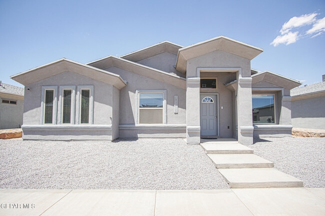 Primary Photo - 14913 Tierra Isaiah Ave