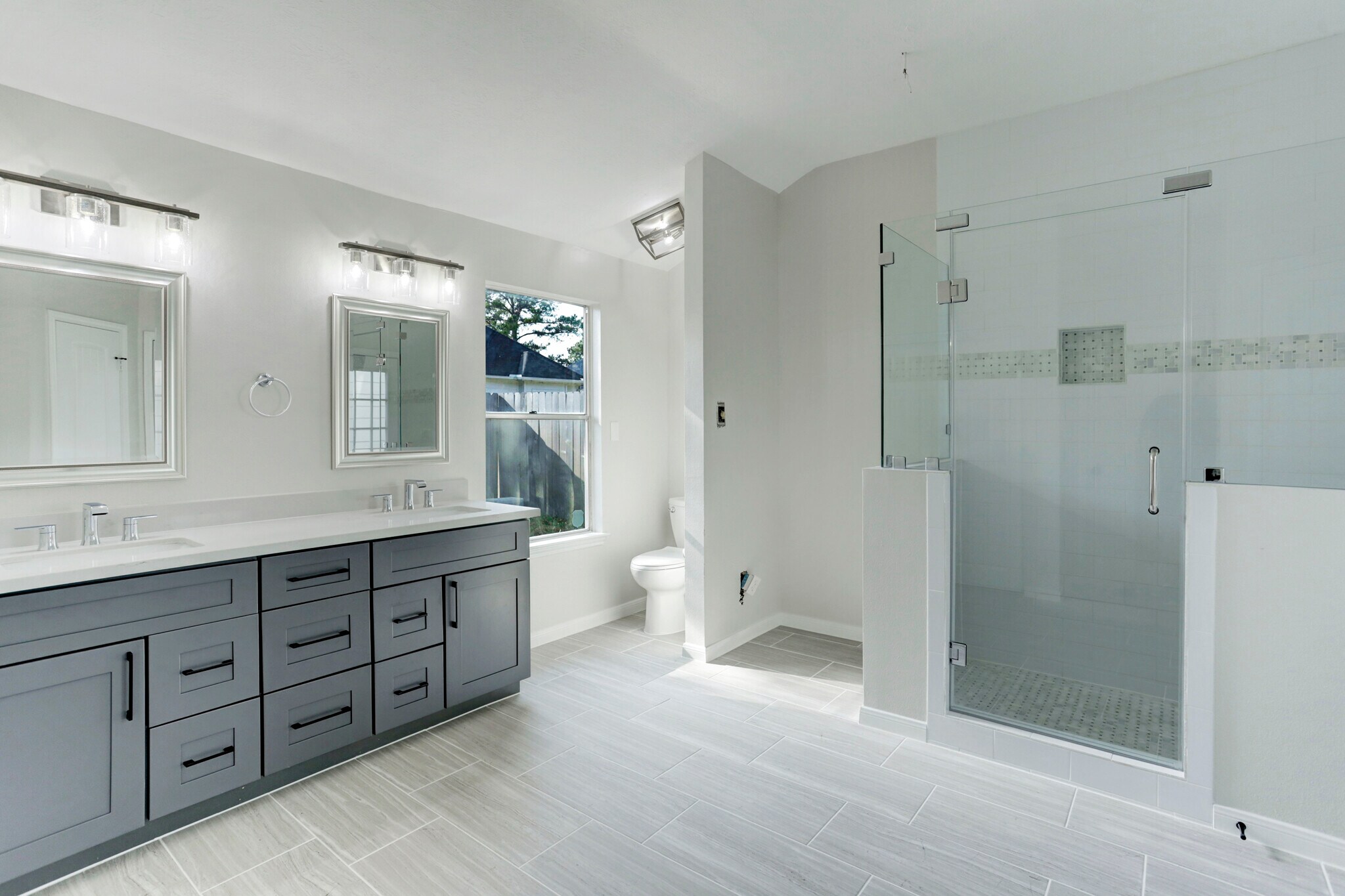 Building Photo - 18323 Autumn Trails Ln