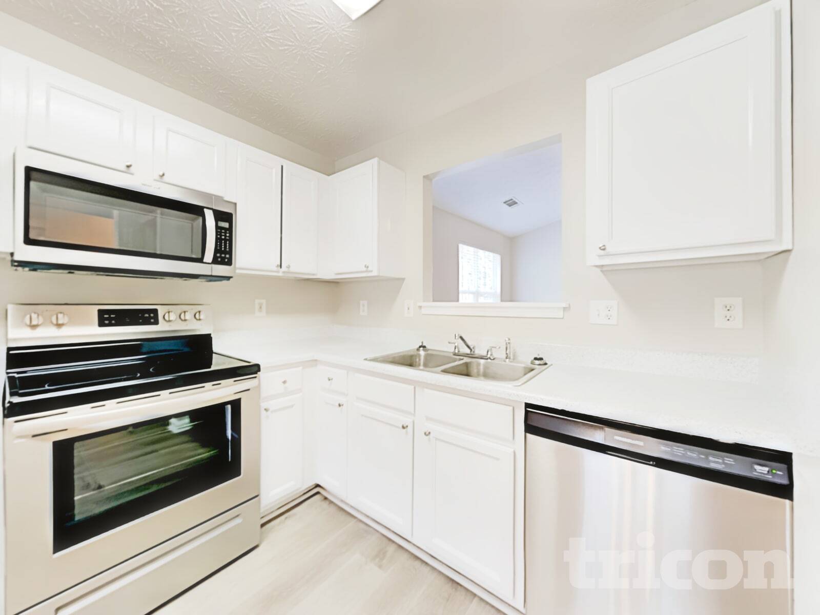 Building Photo - 7020 Setters Way