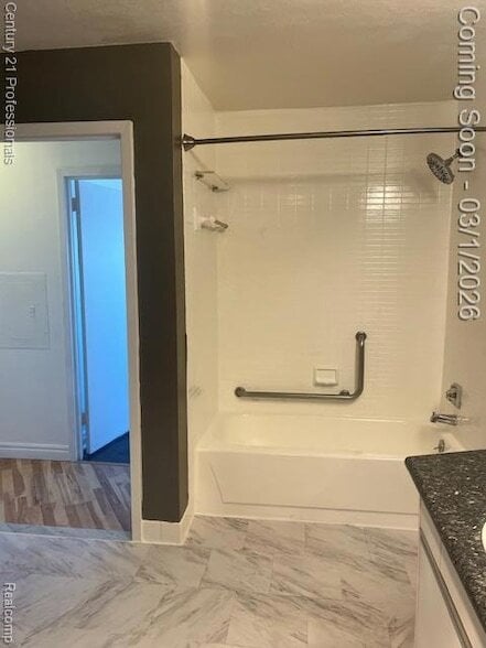 Building Photo - 5000 Town Center Dr