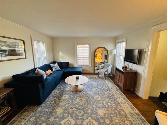 Building Photo - 220 South St