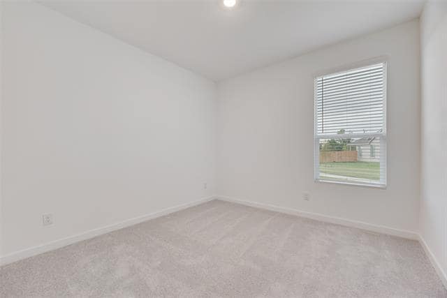 Building Photo - 900 Raintree Rd