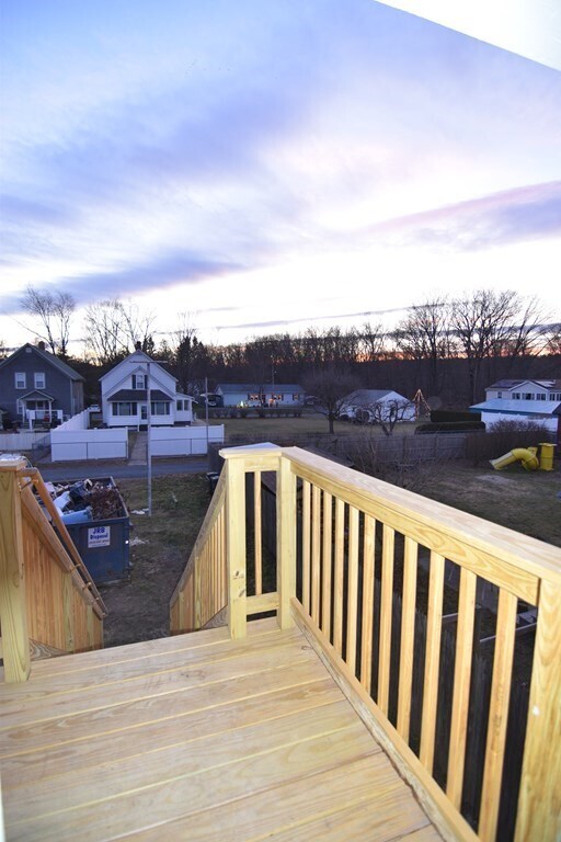 Building Photo - 20 11th St