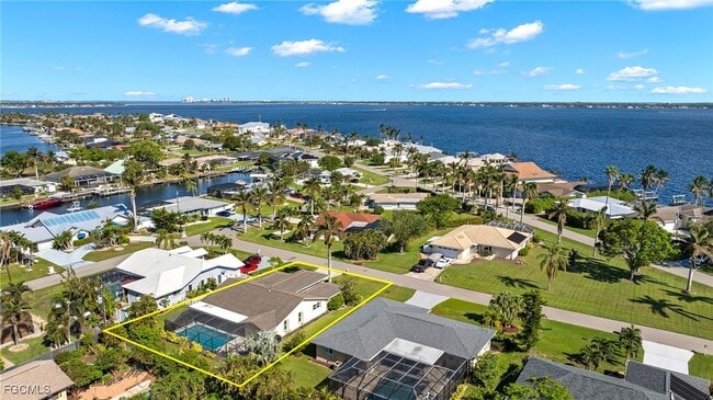 Building Photo - 3906 SE 20th Pl