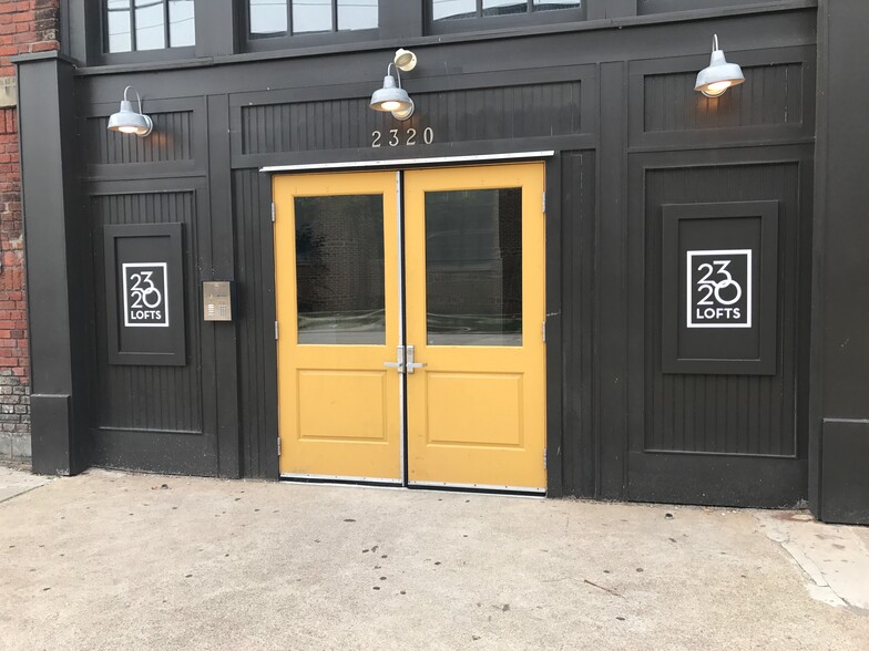 2320 exterior entrance - 2320 Lofts