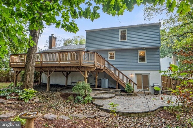 Building Photo - 6361 Woodland Ridge Ct