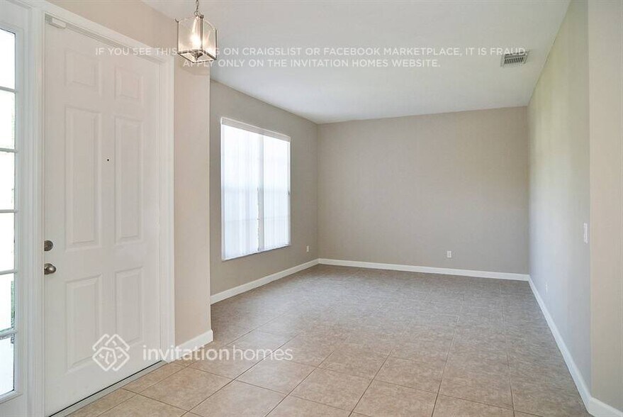 Building Photo - 1738 SW Haylake Ave