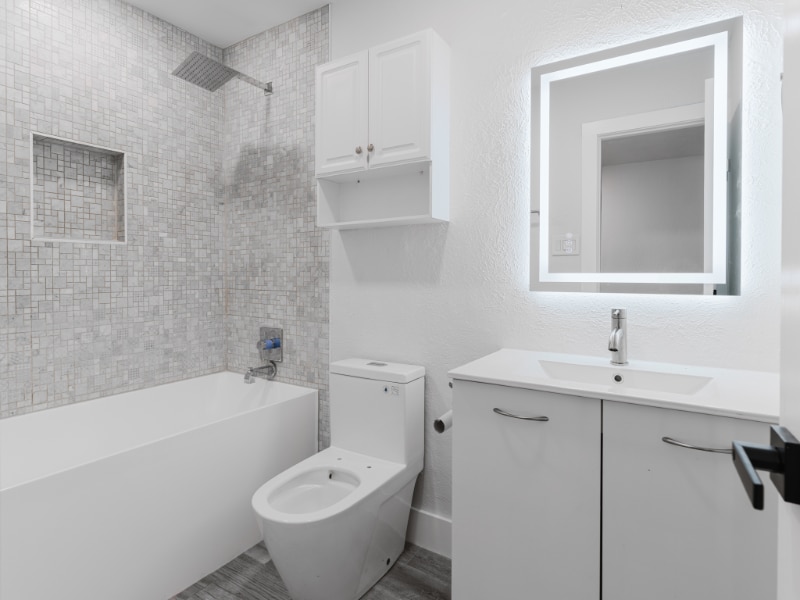 Building Photo - 7117 Chinaberry Rd