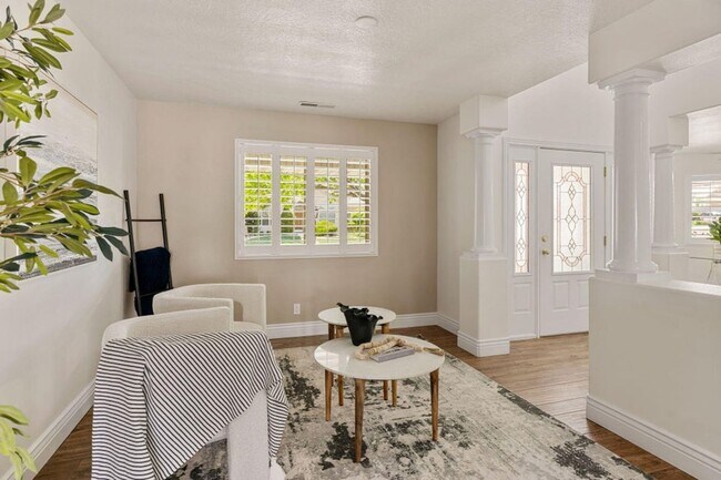 Building Photo - Beautiful Foremaster Ridge Home