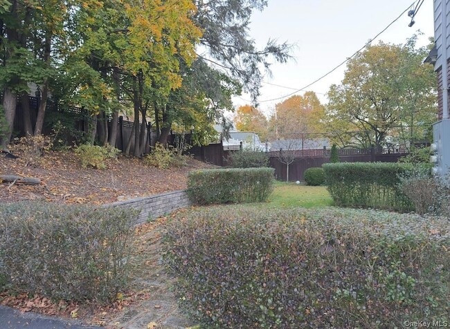 Building Photo - 21 Richman Ave