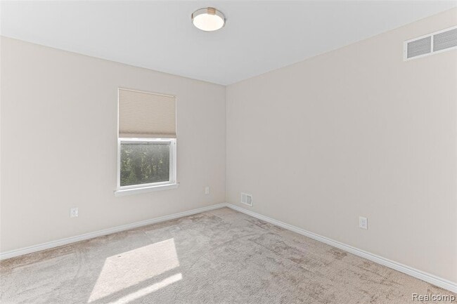 Building Photo - 2951 Andlaur Dr