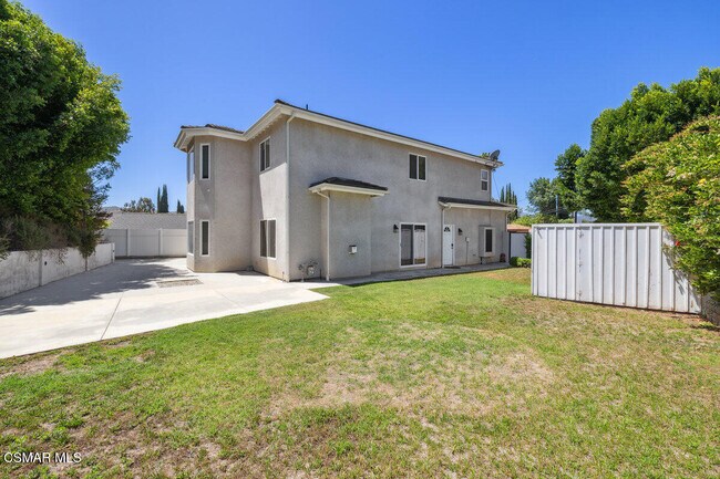 Building Photo - 526 Houston Dr