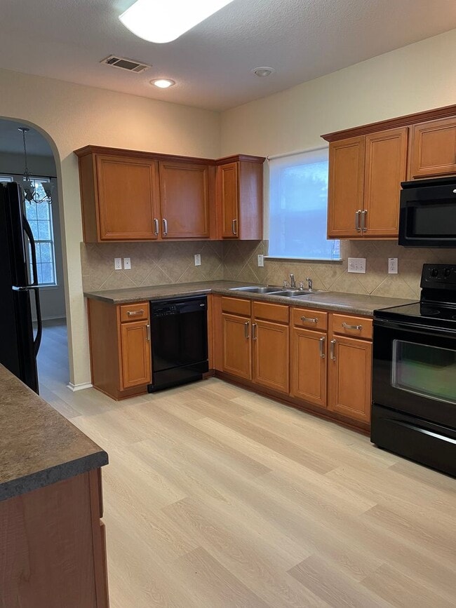 Building Photo - Applications Received! Bright & Spacious 3BR/2.5BA with Loft and Two-Car Garage in Sendero Springs