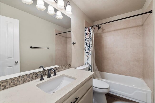 Building Photo - 7201 Breezy Pass Cove