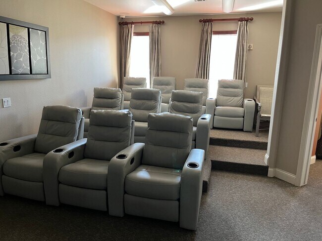 Building Photo - Move-In Special: $500 OFF First Month’s Re...