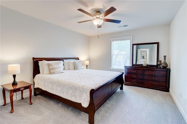 Building Photo - 774 Phil Haven Ln