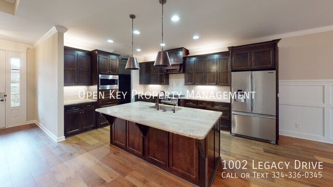 Building Photo - 1002 Legacy Dr