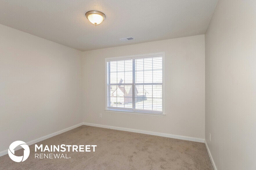 Building Photo - 7317 Pinnacle Farms Dr