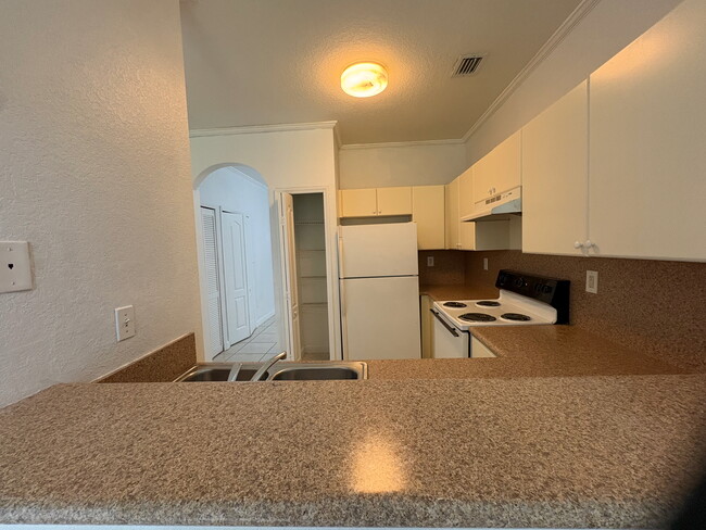 Building Photo - 17630 NW 73rd Ave