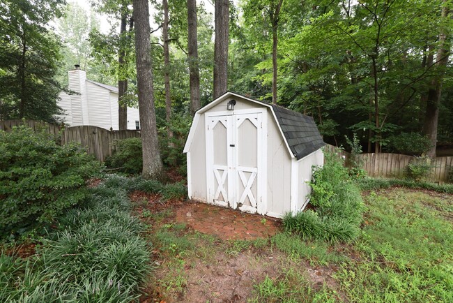 Building Photo - Renovated Two Story in North Chesterfield....