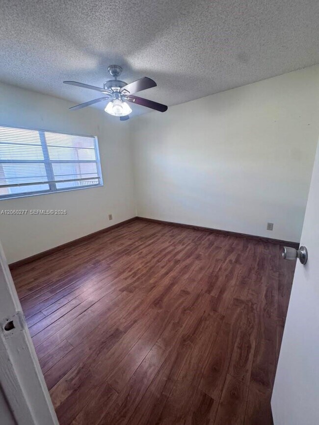 Building Photo - 4117 NW 88th Ave