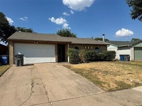 Building Photo - 563 Oldbridge Dr