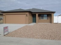 Building Photo - 2456 Hannah Ln