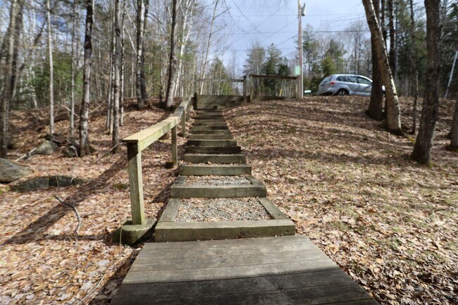 Building Photo - Seasonal 6 Month Lease Available | $1,700.00/ month home in Campton, NH!