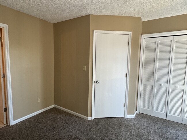 Building Photo - 6510 Wildwood Trail