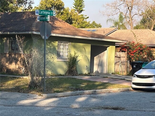 Building Photo - 4407 Signal Hill Rd