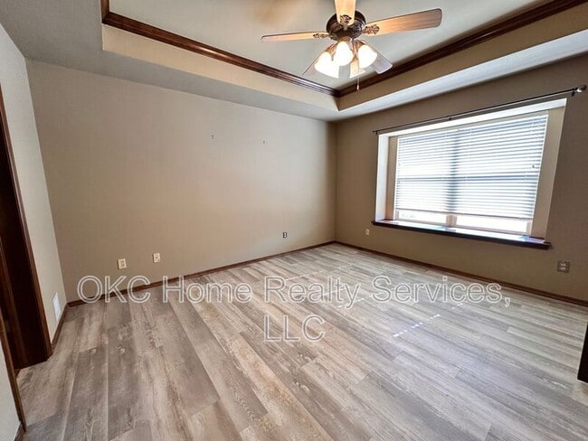 Building Photo - 13204 SW 2nd Terrace