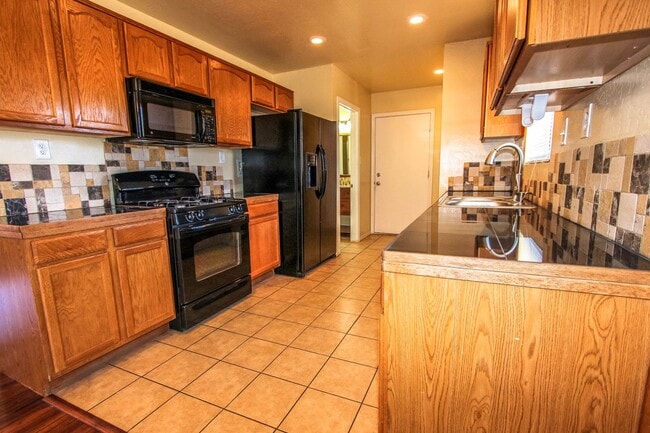 Building Photo - Prescott Valley Four Bedroom Home