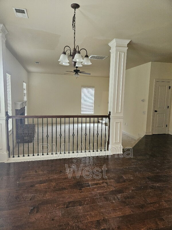 Building Photo - 2826 Austin Commons Dr