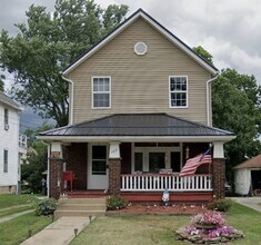 Building Photo - Alliance 3 Bedroom  - Single Family Home