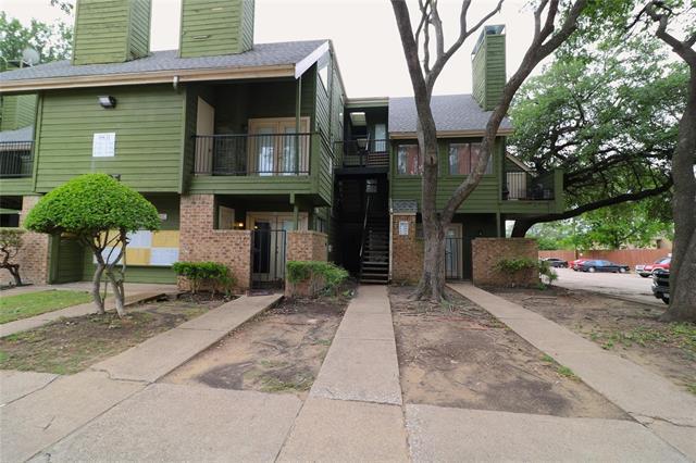 Building Photo - 9831 Walnut St