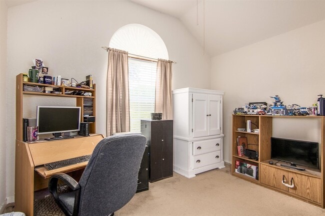 Building Photo - 22907 Sebastian Dr