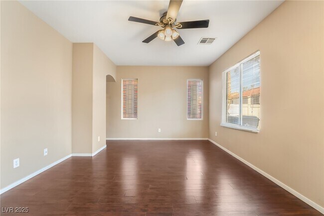 Building Photo - 896 Sheerwater Ave