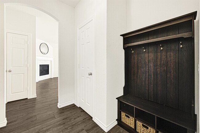 Building Photo - 24819 Harvest Elm Ct