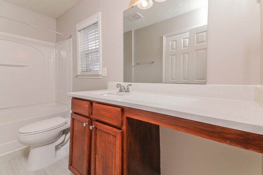 Building Photo - 506 Averasboro Dr
