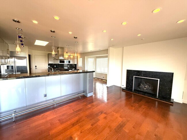 Building Photo - Million Dollar Views in Haisley Homestead!