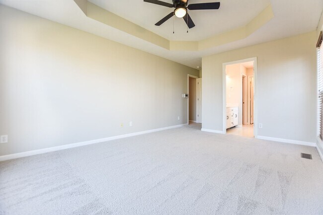 Building Photo - 3886 Stella Dr