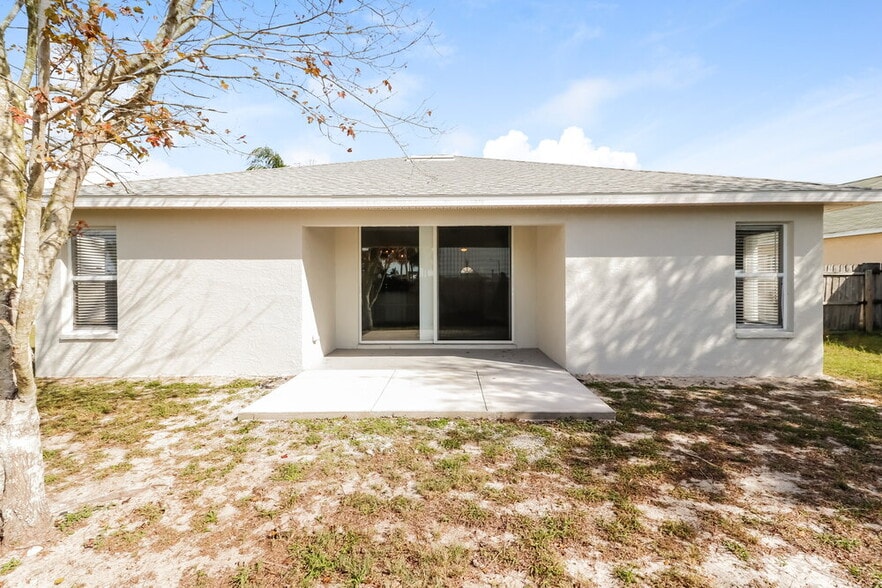 Building Photo - 10329 Midstate Ave