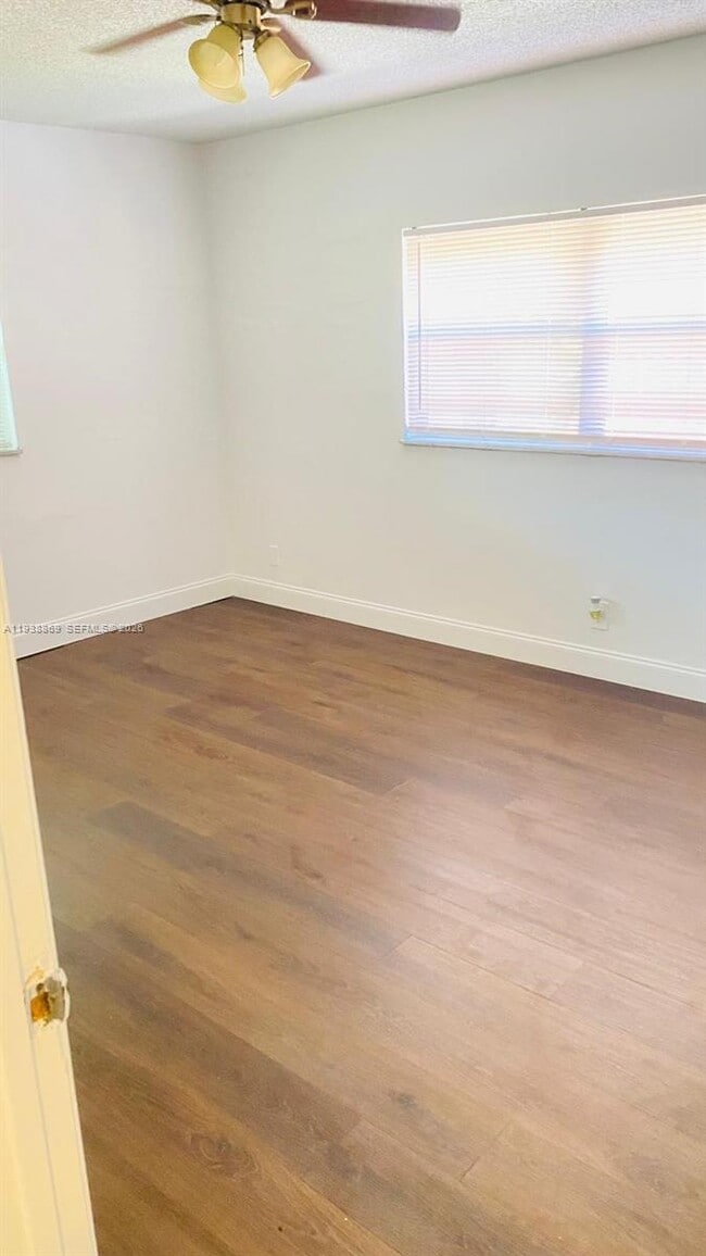 Building Photo - 5407 NW 27th St