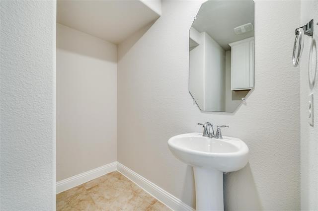 Building Photo - 3519 Cooke Ln