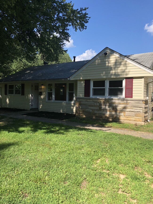 Front of house - 9215 ARISTIDES DR