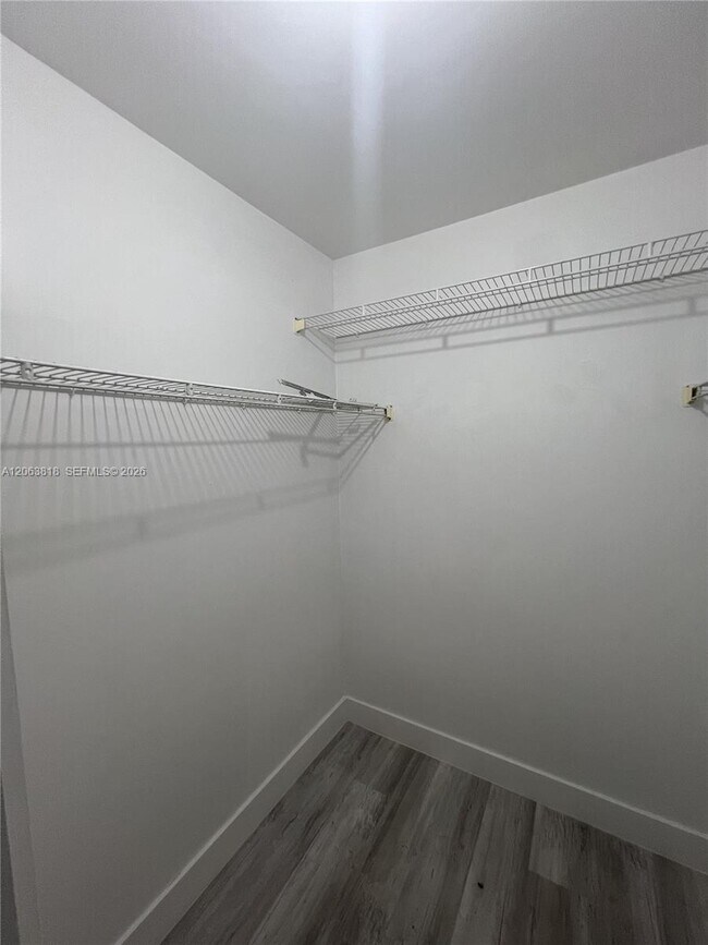 Building Photo - 289 SW 159th Ln