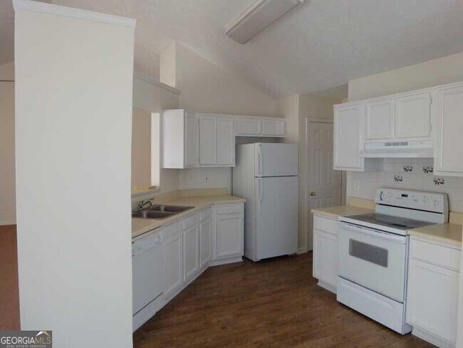 Building Photo - 4795 Brasac Dr