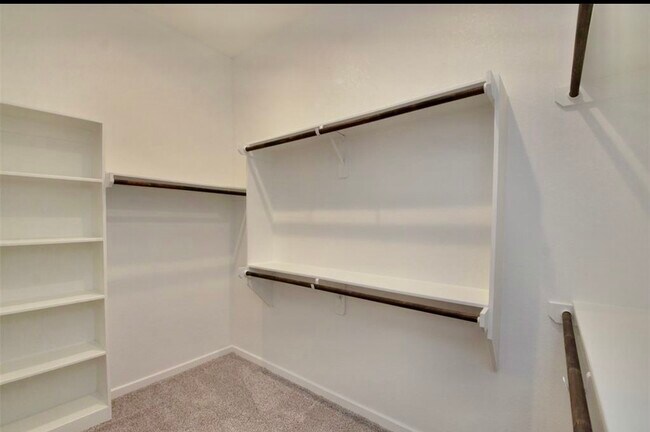 Building Photo - 4614 Ana Ridge Ln