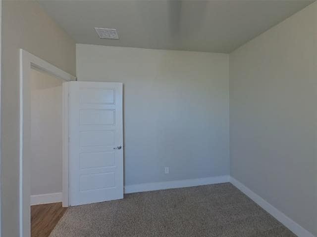 Building Photo - 10381 Ft Ewell Trl