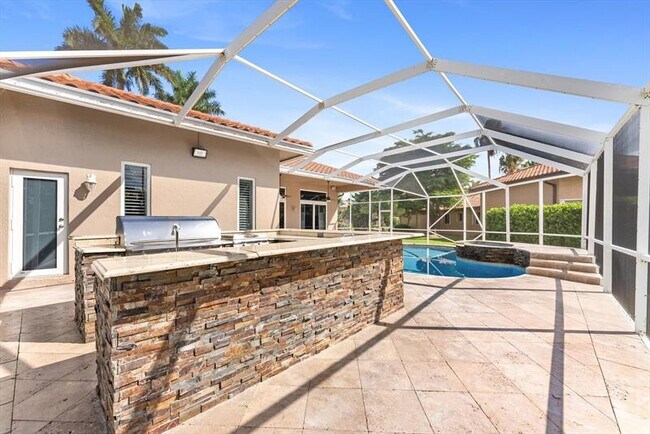 Building Photo - 6689 NW 70th Pl
